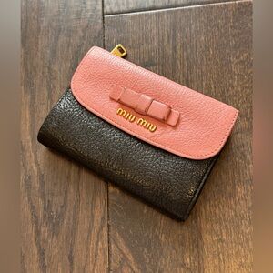 Miu Miu Two-tone Pink and Black Leather Madras Bow Wallet